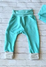 Load image into Gallery viewer, Marvelous Mint GWM Hoodie