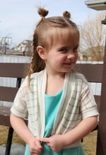 Load image into Gallery viewer, Cropped sweater cardi top
