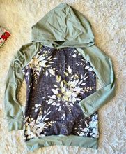 Load image into Gallery viewer, Womens Floral Sage Hoodie

