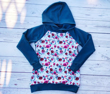 Load image into Gallery viewer, Womens teal winter floral hoodie
