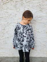 Load image into Gallery viewer, Sparkle Floral Girls Peplum Top
