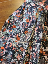 Load image into Gallery viewer, Floral Skirt
